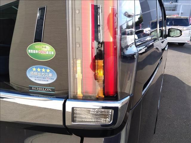 エスクァイア Giブラックテーラード☆禁煙☆走行6万キロ☆試乗出来ます☆ 禁煙☆走行6万キロ☆純正9型ナビ☆フリップダウンモニター☆両側パワスラ☆衝突軽減ブレーキ☆オートハイビーム☆LDA☆クルコン☆ブラックレザーシート☆前席シートヒーター☆LEDヘッドライト☆試乗出来ます(6枚目)