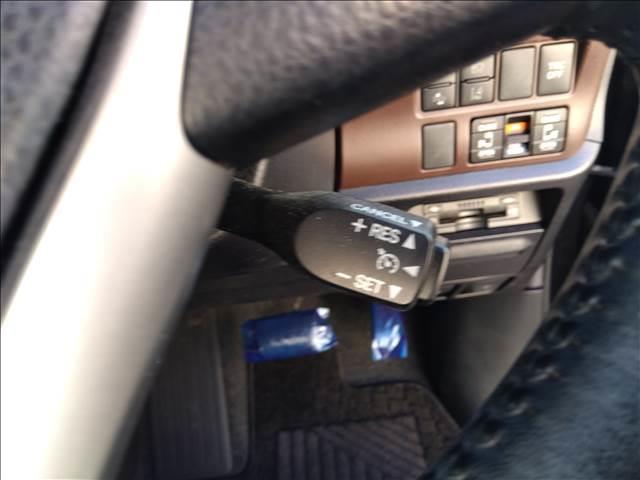 エスクァイア Giブラックテーラード☆禁煙☆走行6万キロ☆試乗出来ます☆ 禁煙☆走行6万キロ☆純正9型ナビ☆フリップダウンモニター☆両側パワスラ☆衝突軽減ブレーキ☆オートハイビーム☆LDA☆クルコン☆ブラックレザーシート☆前席シートヒーター☆LEDヘッドライト☆試乗出来ます(17枚目)