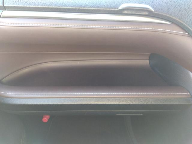 エスクァイア Giブラックテーラード☆禁煙☆走行6万キロ☆試乗出来ます☆ 禁煙☆走行6万キロ☆純正9型ナビ☆フリップダウンモニター☆両側パワスラ☆衝突軽減ブレーキ☆オートハイビーム☆LDA☆クルコン☆ブラックレザーシート☆前席シートヒーター☆LEDヘッドライト☆試乗出来ます(38枚目)