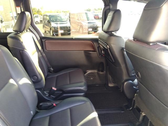 エスクァイア Giブラックテーラード☆禁煙☆走行6万キロ☆試乗出来ます☆ 禁煙☆走行6万キロ☆純正9型ナビ☆フリップダウンモニター☆両側パワスラ☆衝突軽減ブレーキ☆オートハイビーム☆LDA☆クルコン☆ブラックレザーシート☆前席シートヒーター☆LEDヘッドライト☆試乗出来ます(49枚目)