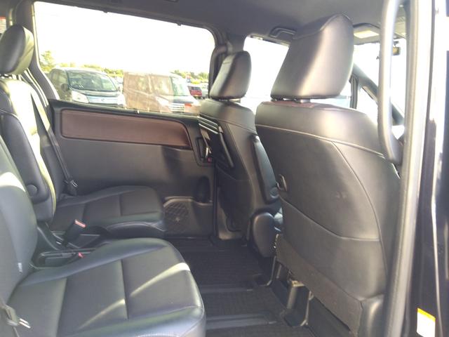 エスクァイア Giブラックテーラード☆禁煙☆走行6万キロ☆試乗出来ます☆ 禁煙☆走行6万キロ☆純正9型ナビ☆フリップダウンモニター☆両側パワスラ☆衝突軽減ブレーキ☆オートハイビーム☆LDA☆クルコン☆ブラックレザーシート☆前席シートヒーター☆LEDヘッドライト☆試乗出来ます(61枚目)