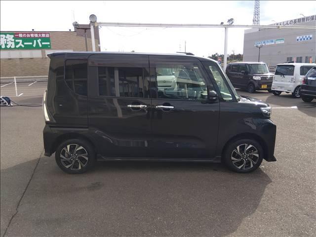 ４ＷＤ☆走行３．３万キロ☆試乗出来ます☆両側パワスラ☆衝突軽減ブレーキ☆オートハイビーム☆ハーフレザーシート☆前席シートヒーター☆ドラレコ☆ＬＥＤヘッドライト☆ＬＥＤフォグ☆コーナーセンサー☆試乗ＯＫ