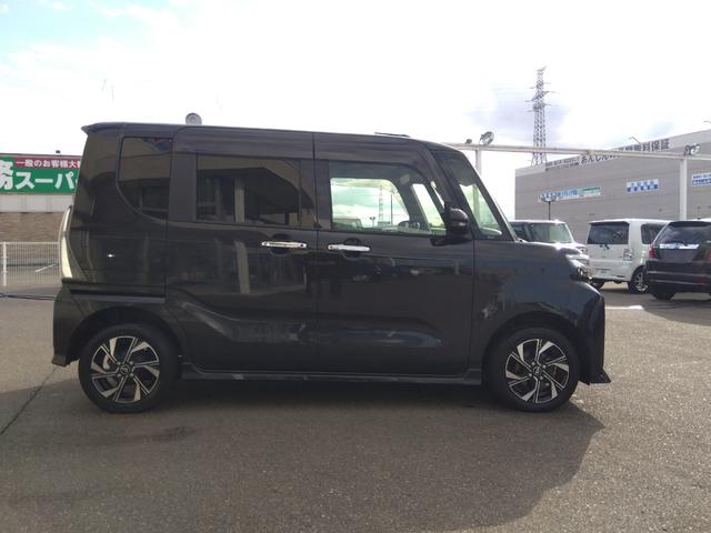 ４ＷＤ☆走行３．３万キロ☆試乗出来ます☆両側パワスラ☆衝突軽減ブレーキ☆オートハイビーム☆ハーフレザーシート☆前席シートヒーター☆ドラレコ☆ＬＥＤヘッドライト☆ＬＥＤフォグ☆コーナーセンサー☆試乗ＯＫ