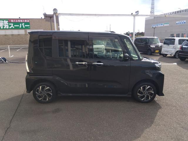 ４ＷＤ☆走行３．３万キロ☆試乗出来ます☆両側パワスラ☆衝突軽減ブレーキ☆オートハイビーム☆ハーフレザーシート☆前席シートヒーター☆ドラレコ☆ＬＥＤヘッドライト☆ＬＥＤフォグ☆コーナーセンサー☆試乗ＯＫ