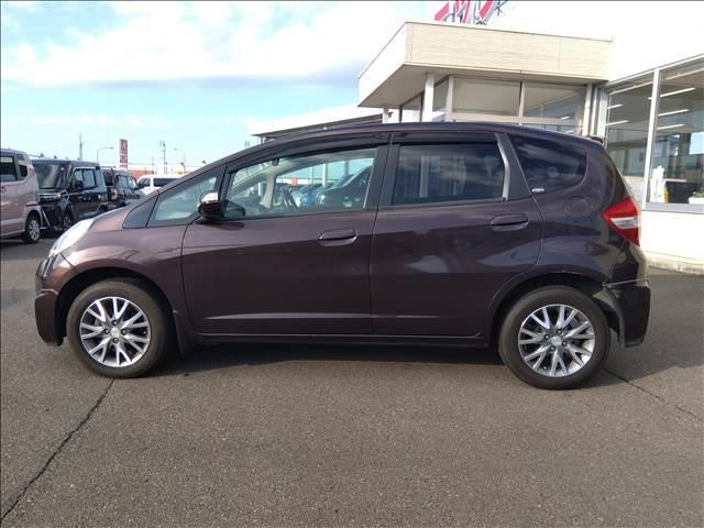 フィット Ｘ４ＷＤ☆禁煙☆走行５．０万キロ☆ナビ☆クルコン☆試乗ＯＫ☆　４ＷＤ☆禁煙☆走行５万キロ☆ナビ☆ＴＶ☆バックカメラ☆クルーズコントロール☆前席シートヒーター☆ＥＴＣ☆コンフォートビューパッケージ☆フォグランプ☆モデューロアルミホイール☆試乗出来ます☆（10枚目）