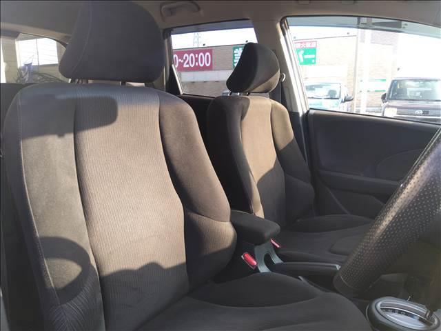 フィット Ｘ４ＷＤ☆禁煙☆走行５．０万キロ☆ナビ☆クルコン☆試乗ＯＫ☆　４ＷＤ☆禁煙☆走行５万キロ☆ナビ☆ＴＶ☆バックカメラ☆クルーズコントロール☆前席シートヒーター☆ＥＴＣ☆コンフォートビューパッケージ☆フォグランプ☆モデューロアルミホイール☆試乗出来ます☆（13枚目）