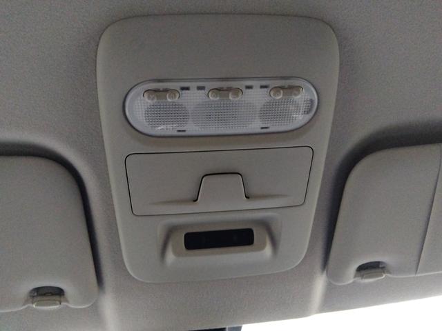 ４ＷＤ☆禁煙☆走行２万キロ☆純正９型ナビ☆ＴＶ☆アラウンドビュー☆エマージェンシーブレーキ☆プロパイロット☆オートハイビーム☆前席シートヒーター☆ＬＥＤライト☆フォグ☆クリアランスソナー☆試乗ＯＫ☆