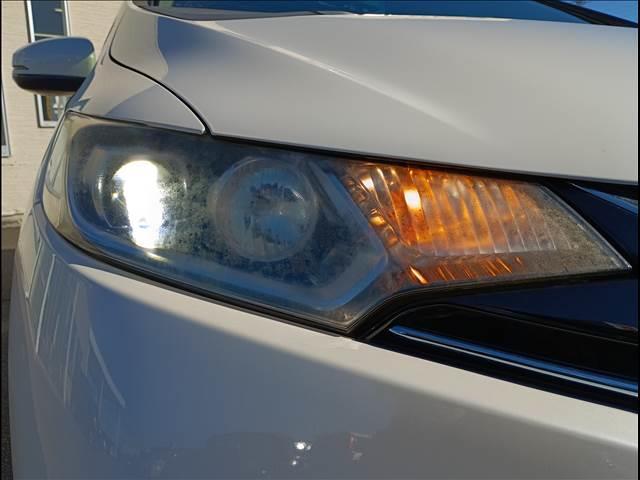 フィットハイブリッド Ｆパッケージ☆４ＷＤ☆禁煙☆走行５．８万キロ☆試乗出来ます☆　４ＷＤ☆禁煙☆走行５．８万キロ☆ナビ☆ＴＶ☆バックカメラ☆スマートキー☆プッシュスタート☆コンフォートビューパッケージ☆オートリトラミラー☆ＬＥＤヘッドライト☆試乗出来ます☆（5枚目）