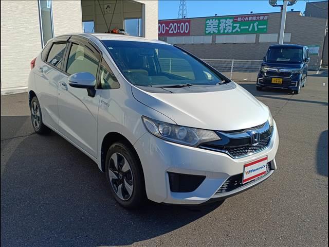 フィットハイブリッド Ｆパッケージ☆４ＷＤ☆禁煙☆走行５．８万キロ☆試乗出来ます☆　４ＷＤ☆禁煙☆走行５．８万キロ☆ナビ☆ＴＶ☆バックカメラ☆スマートキー☆プッシュスタート☆コンフォートビューパッケージ☆オートリトラミラー☆ＬＥＤヘッドライト☆試乗出来ます☆（8枚目）