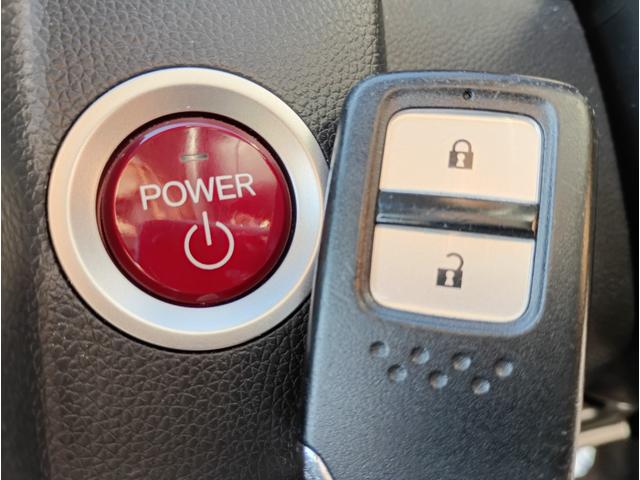 フィットハイブリッド Ｆパッケージ☆４ＷＤ☆禁煙☆走行５．８万キロ☆試乗出来ます☆　４ＷＤ☆禁煙☆走行５．８万キロ☆ナビ☆ＴＶ☆バックカメラ☆スマートキー☆プッシュスタート☆コンフォートビューパッケージ☆オートリトラミラー☆ＬＥＤヘッドライト☆試乗出来ます☆（27枚目）