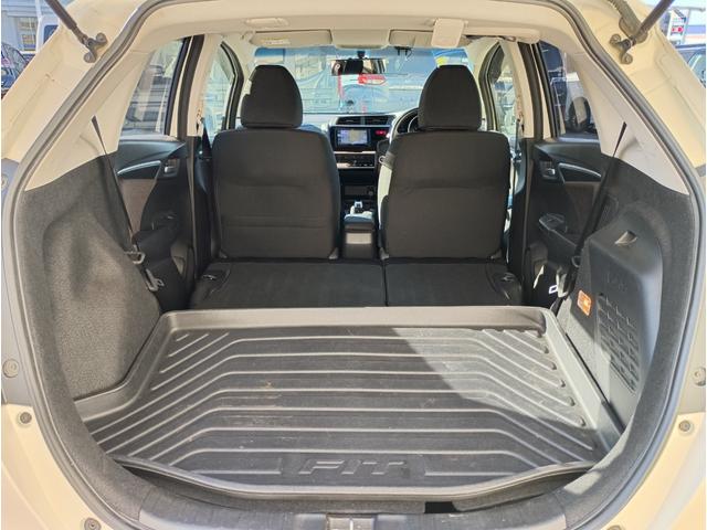 フィットハイブリッド Ｆパッケージ☆４ＷＤ☆禁煙☆走行５．８万キロ☆試乗出来ます☆　４ＷＤ☆禁煙☆走行５．８万キロ☆ナビ☆ＴＶ☆バックカメラ☆スマートキー☆プッシュスタート☆コンフォートビューパッケージ☆オートリトラミラー☆ＬＥＤヘッドライト☆試乗出来ます☆（29枚目）