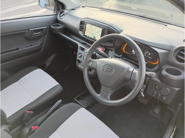 ミライース L SAIII4WD☆禁煙☆走行2.1万キロ☆試乗出来ます☆ 4WD☆禁煙☆走行2.1万キロ☆ナビ☆ブルートゥース☆衝突軽減ブレーキ☆オートハイビーム☆車線逸脱警報☆アイドリングストップ☆キーレス☆コーナーセンサー☆試乗出来ます(67枚目)