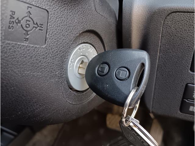 ミライース L SAIII4WD☆禁煙☆走行2.1万キロ☆試乗出来ます☆ 4WD☆禁煙☆走行2.1万キロ☆ナビ☆ブルートゥース☆衝突軽減ブレーキ☆オートハイビーム☆車線逸脱警報☆アイドリングストップ☆キーレス☆コーナーセンサー☆試乗出来ます(69枚目)