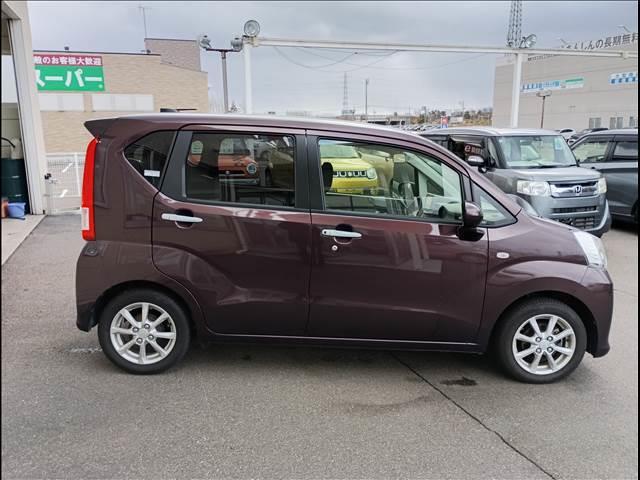 ムーヴ カスタム　ＸリミテッドＩＩ　ＳＡＩＩＩ　４ＷＤ☆禁煙☆走行４．６万キロ☆ナビ☆バックカメラ☆ブルートゥース☆衝突軽減ブレーキ☆オートハイビーム☆車線逸脱警報☆アイドリングストップ☆シートヒータ☆ＥＴＣ☆ＬＥＤライト☆リアソナー☆試乗ＯＫ☆（4枚目）