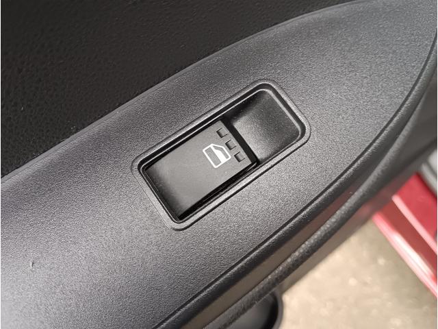 シフォン Ｇ　スマートアシスト　４ＷＤ　４ＷＤ☆禁煙☆走行３．９万キロ☆純正ナビ☆ＴＶ☆バックカメラ☆両側パワスラ☆衝突軽減ブレーキ☆オートハイビーム☆車線逸脱警報☆前席シートヒーター☆ドラレコ☆アイドリングストップ☆ＬＥＤライト☆試乗ＯＫ（51枚目）