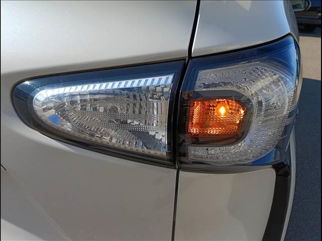 シエンタ Ｇ４ＷＤ☆走行４．４万キロ☆試乗ＯＫ☆両側パワスラ☆　４ＷＤ☆大型ディスプレイオーディオ☆ＷｉＦｉ対応☆Ｂｌｕｅｔｏｏｔｈ☆セーフティセンス☆ＬＤＡ☆オートハイビーム☆両側パワースライドドア☆前席シートヒーター☆スマートキー☆プッシュスタート☆試乗ＯＫ☆（6枚目）