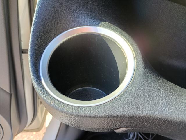 シエンタ Ｇ４ＷＤ☆走行４．４万キロ☆試乗ＯＫ☆両側パワスラ☆　４ＷＤ☆大型ディスプレイオーディオ☆ＷｉＦｉ対応☆Ｂｌｕｅｔｏｏｔｈ☆セーフティセンス☆ＬＤＡ☆オートハイビーム☆両側パワースライドドア☆前席シートヒーター☆スマートキー☆プッシュスタート☆試乗ＯＫ☆（45枚目）