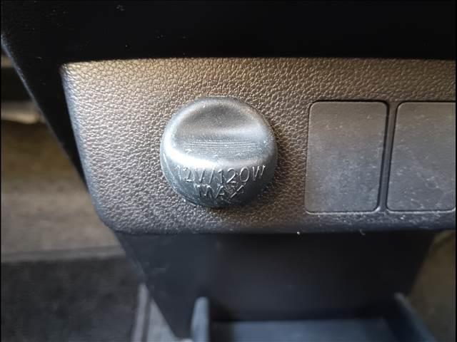 ミライース Ｌ４ＷＤ☆禁煙☆走行５．６万キロ☆試乗出来ます☆　４ＷＤ☆純正オーディオ☆キーレス☆エコアイドル☆ＶＳＣ☆パワステ☆パワーウインドー☆ＡＢＳ☆ＣＶＴ☆ヘッドライトレベライザー☆禁煙車☆走行５．６万キロ☆試乗できます☆（19枚目）