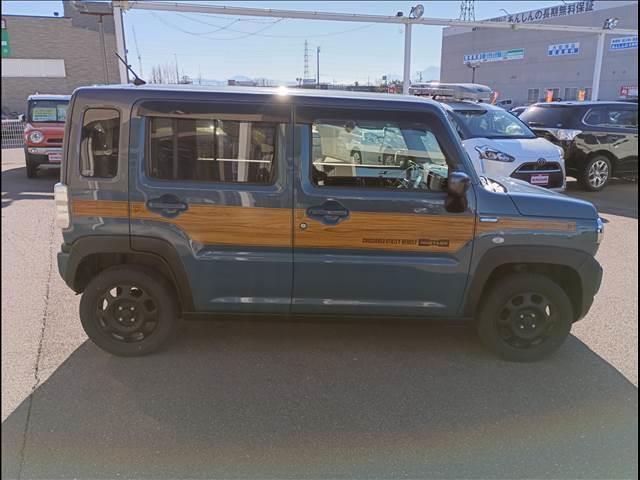 ハスラー ハイブリッドＧ４ＷＤ☆禁煙☆走行２．８万キロ☆試乗出来ます☆　４ＷＤ☆オプションナチュラルスタイルデカール☆ナビ☆Ｂｌｕｅｔｏｏｔｈ☆スマートキー☆プッシュスタート☆アイドリングストップ☆前席シートヒーター☆オートエアコン☆オートライト☆禁煙車☆試乗できます☆（4枚目）