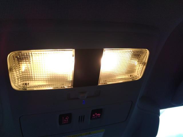 レヴォーグ 1.6GTアイサイトSスタイル4WD禁煙☆走行5.1万キロ☆ 4WD☆禁煙☆走行5.1万キロ☆ナビ☆TV☆バックカメラ☆衝突軽減ブレーキ☆レーダークルーズ☆パドルシフト☆パワーシート☆ETC☆ヒルスタート☆LEDヘッドライト☆LEDアクセサリーライナー☆試乗OK(22枚目)