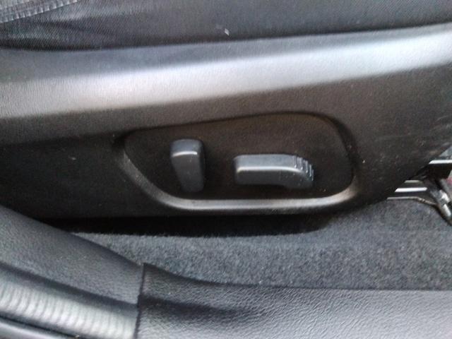 レヴォーグ 1.6GTアイサイトSスタイル4WD禁煙☆走行5.1万キロ☆ 4WD☆禁煙☆走行5.1万キロ☆ナビ☆TV☆バックカメラ☆衝突軽減ブレーキ☆レーダークルーズ☆パドルシフト☆パワーシート☆ETC☆ヒルスタート☆LEDヘッドライト☆LEDアクセサリーライナー☆試乗OK(51枚目)