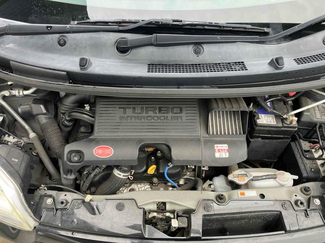 ムーヴ カスタム　ＲＳ　４ＷＤ　ＣＶＴ　オートエアコン　ＥＴＣ　ナビ　ＴＶ　ＨＩＤヘッドランプ　スマートキー　アイドリングストップ　電動格納ミラー　ターボ　ＡＢＳ　ＣＤ　ＤＶＤ再生　オートライト　ＭＯＭＯステアリング（18枚目）