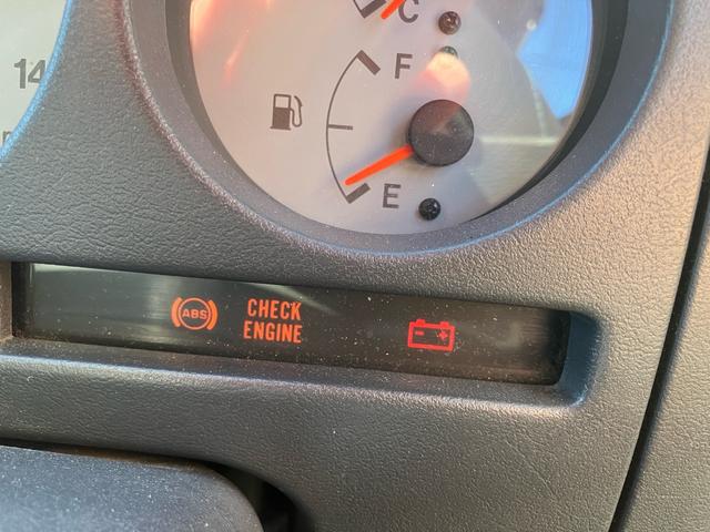 ジムニー インタークーラーターボ 4WD 5速マニュアル ABS エアコン CDオーディオ ルーフキャリア リアースポイラー 夏タイヤ新品(37枚目)