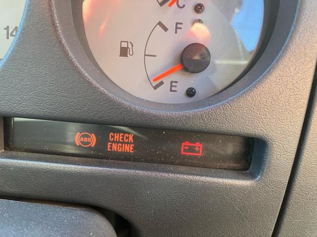 ジムニー インタークーラーターボ 4WD 5速マニュアル ABS エアコン CDオーディオ ルーフキャリア リアースポイラー 夏タイヤ新品(38枚目)