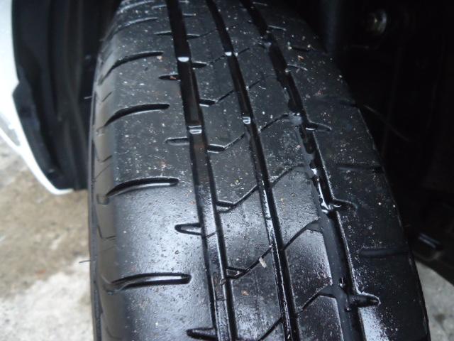 ムーヴキャンバス Ｘリミテッドメイクアップ　ＳＡＩＩ　４ＷＤ　スマートアシスト　両側オートスライドドア　純正ナビ地デジ　バックカメラ　ＵＳＢ電源　スマートキー　社外１４インチアルミ　衝突回避支援システム　衝突警報機能　車線逸脱警報機能　誤発信防止（15枚目）