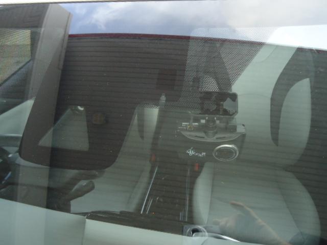 プリウス Aプレミアム ツーリングセレクション 4WD セーフティセンス 純正ナビ地デジ バックカメラ レザーシート パワーシート エアーシート シートヒター LEDヘッドライト ETC クルーズコントロール 純正17インチアルミ スマートキー(9枚目)