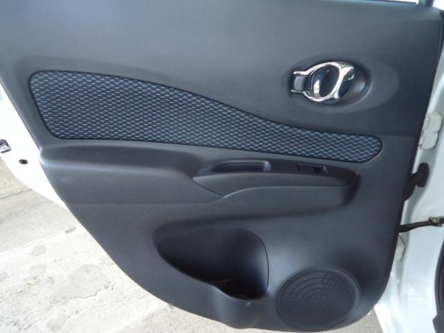 ノート X FOUR 4WD エマージェンシーブレーキ 純正ナビ地デジ バックカメラ スマートキー 車線逸脱警報 横滑り防止(28枚目)