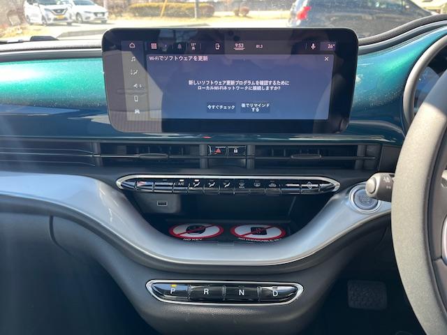 ５００ｅ ポップ　純正ナビ　ＣａｒＰｌａｙ　ＥＴＣ２．０　Ｂカメラ　クルーズコントロール　オーシャングリーン（19枚目）