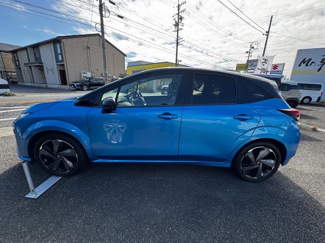 オーラ G FOUR(4枚目)