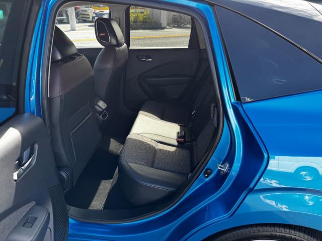 オーラ G FOUR(15枚目)