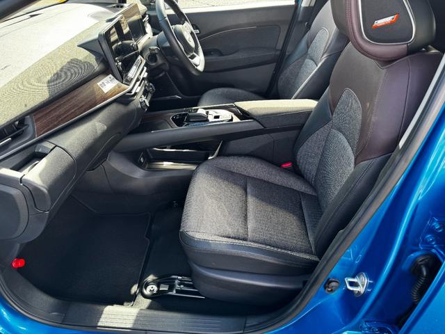 オーラ G FOUR(18枚目)