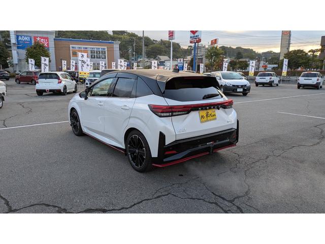 オーラ ニスモ チューンドe-パワー4WD(8枚目)