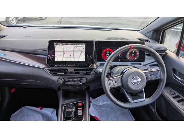 オーラ ニスモ チューンドe-パワー4WD(14枚目)