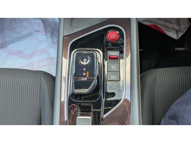 オーラ ニスモ チューンドe-パワー4WD(27枚目)