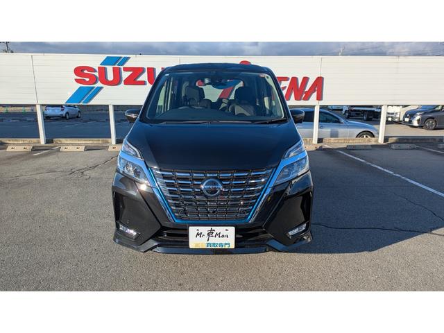 セレナ e-パワー ハイウェイスターV(3枚目)