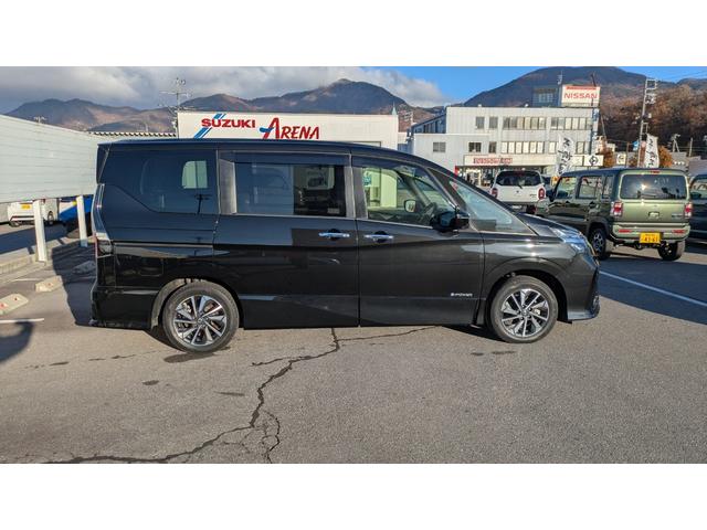 セレナ e-パワー ハイウェイスターV(5枚目)