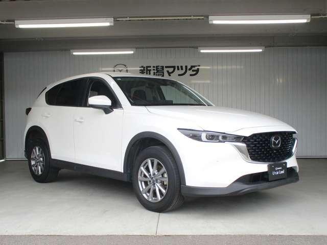 ＣＸ－５ ２０Ｓ　スマートエディション　追従クルコン　全方位カメラ　ナビ　フルセグ　Ｂｌｕｅｔｏｏｔｈ　ＥＴＣ　障害物センサー　衝突軽減ブレーキ　ステアリングリモコン　オートＬＥＤヘッドライト　オートワイパー　ＭＴモード　スマートキー（3枚目）