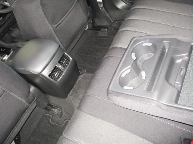 アテンザセダン ＸＤプロアクティブ　３６０°ビューモニター　クルコン　衝突軽減ブレーキ　横滑り防止装置　障害物センサー　ドラレコ　ＥＴＣ　ＴＶ　ＣＤ　ＤＶＤ　Ｂｌｕｅｔｏｏｔｈオーディオ　ＬＥＤヘッドライト　１７インチアルミホイール（31枚目）