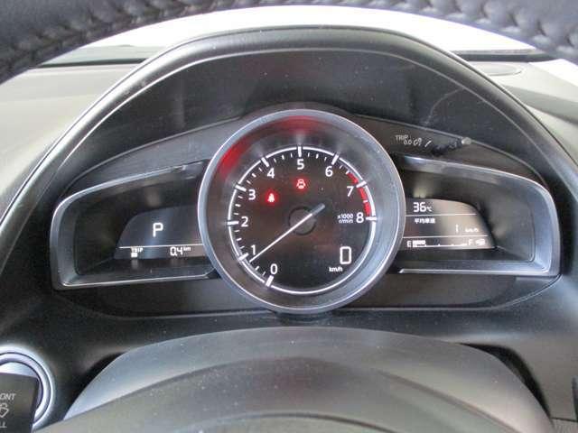 ＣＸ－３ １５Ｓ　スーパー　エッジー　３６０°カメラ　衝突軽減ブレーキ　クルコン　横滑り防止装置　障害物センサー　シートヒーター　ＥＴＣ　ナビ　ＴＶ　ＣＤ　ＤＶＤ　Ｂｌｕｅｔｏｏｔｈ　パワーシート　ＬＥＤヘッドライト　１８インチアルミ（16枚目）