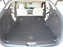 広々ラゲッジスペースはレジャーやアウトドアにピッタリです。リアシートは4:2:4の3分割で倒すことができます。後部座席を倒せばたくさんの荷物を積めるフラットなラゲッジスペースになります。