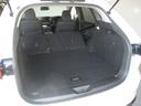 広々ラゲッジスペースはレジャーやアウトドアにピッタリです。リアシートは４：２：４の３分割で倒すことができます。後部座席を倒せばたくさんの荷物を積めるフラットなラゲッジスペースになります。