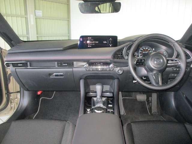 MAZDA3ファストバック 20S ブラックセレクション(10枚目)
