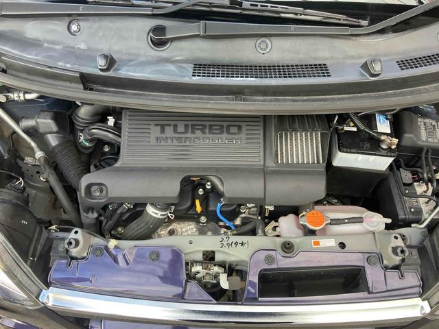 ムーヴ カスタム　ＲＳ　４ＷＤ　オートライト　ＬＥＤヘッドランプ　スマートキー　アイドリングストップ　電動格納ミラー　ベンチシート　ターボ　ＣＶＴ　盗難防止システム　ＡＢＳ　アルミホイール　衝突安全ボディ　エアコン（18枚目）