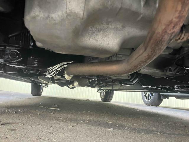 ムーヴ カスタム　ＲＳ　４ＷＤ　オートライト　ＬＥＤヘッドランプ　スマートキー　アイドリングストップ　電動格納ミラー　ベンチシート　ターボ　ＣＶＴ　盗難防止システム　ＡＢＳ　アルミホイール　衝突安全ボディ　エアコン（23枚目）