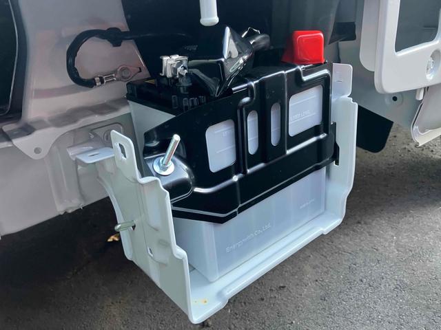 ハイゼットトラック スタンダード 農用スペシャル 4WD 軽トラック 省力パック 電動格納ミラー クリアランスソナー スマートキー アイドリングストップ 電動格納ミラー オートライト エアコン パワーステアリング パワーウィンドウ バイザーマット(12枚目)