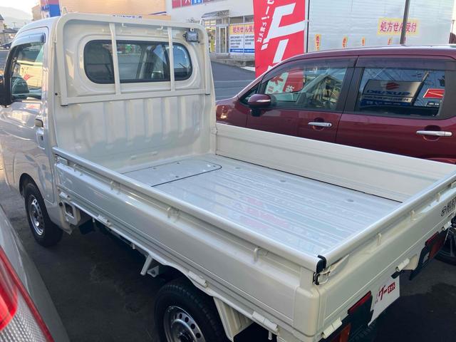 ハイゼットトラック スタンダード 農用スペシャル 4WD 軽トラック 省力パック 電動格納ミラー クリアランスソナー スマートキー アイドリングストップ 電動格納ミラー オートライト エアコン パワーステアリング パワーウィンドウ バイザーマット(18枚目)